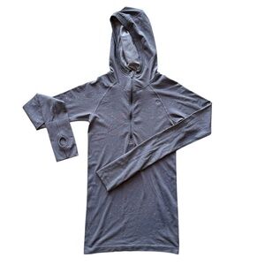 Lululemon Woman’s Swiftly Tech Hooded 1/2 Zip Thumb Holes Size 4